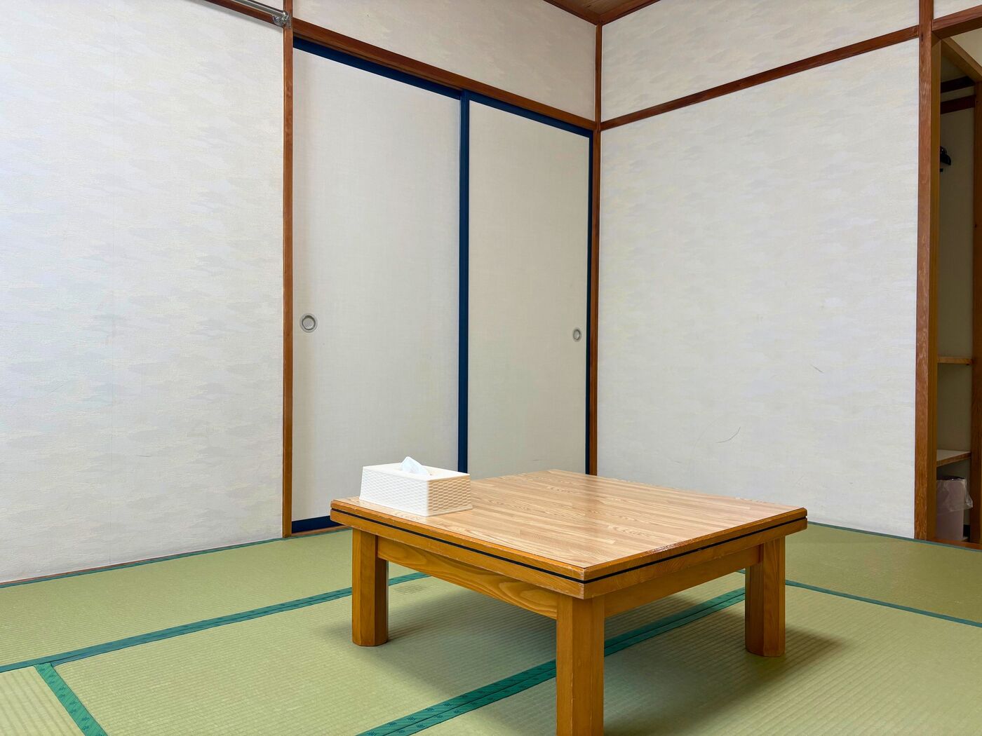 <br />
<b>Warning</b>:  Undefined variable $room_name in <b>/home/xs336081/eveplaza.com/public_html/wp-content/themes/eveplaza/archive-room.php</b> on line <b>267</b><br />
